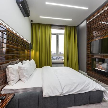 Luxury Apartments In Downtown Kyiv Exterior photo
