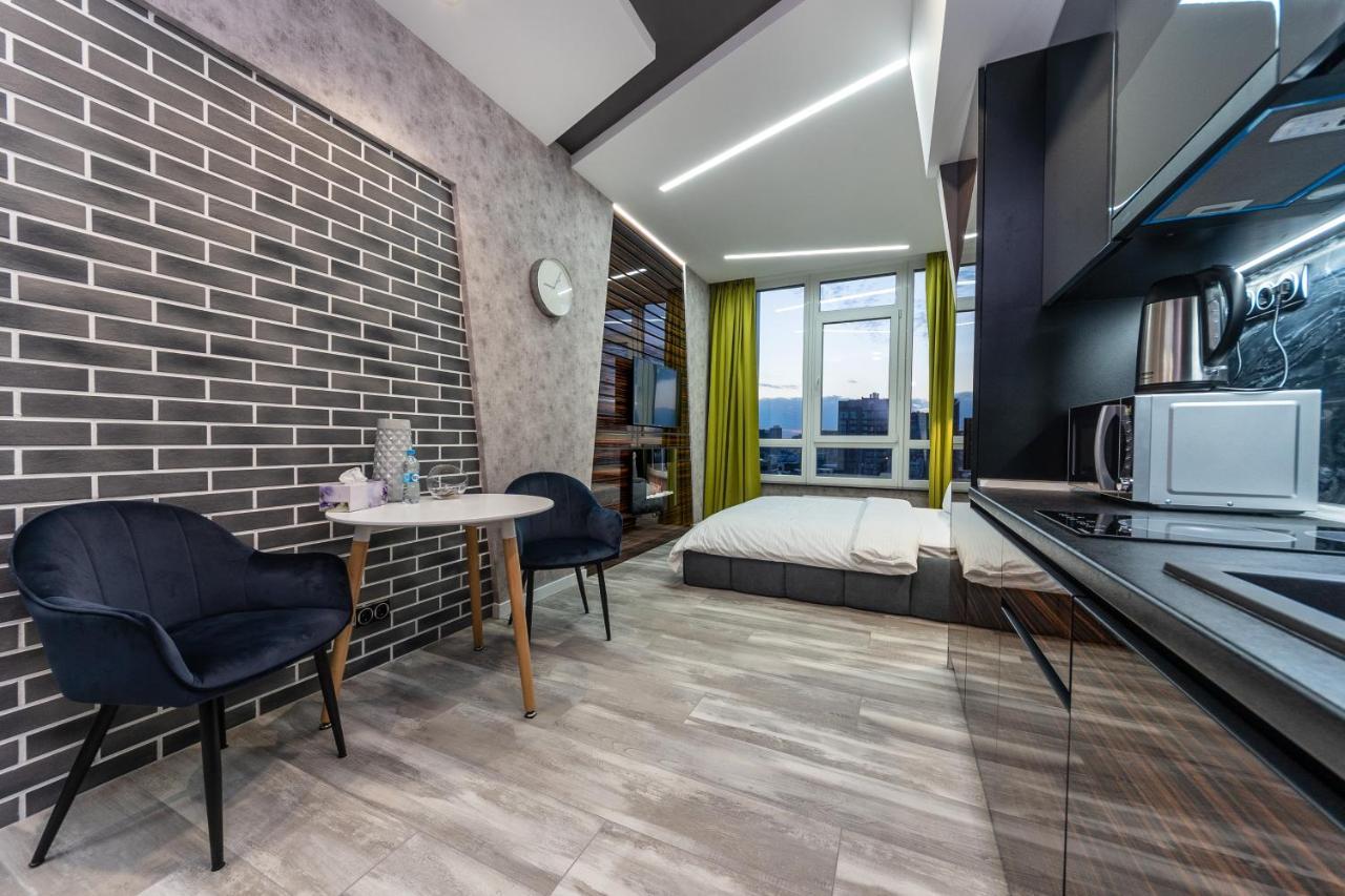Luxury Apartments In Downtown Kyiv Exterior photo